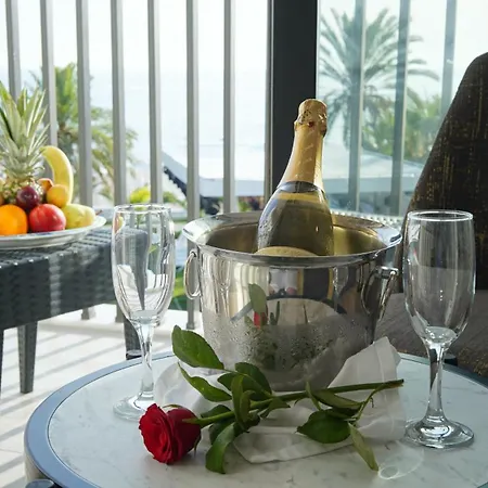 Hotel The Raga Ultra (adults Only)