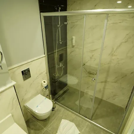 Hotel The Raga Ultra (adults Only)